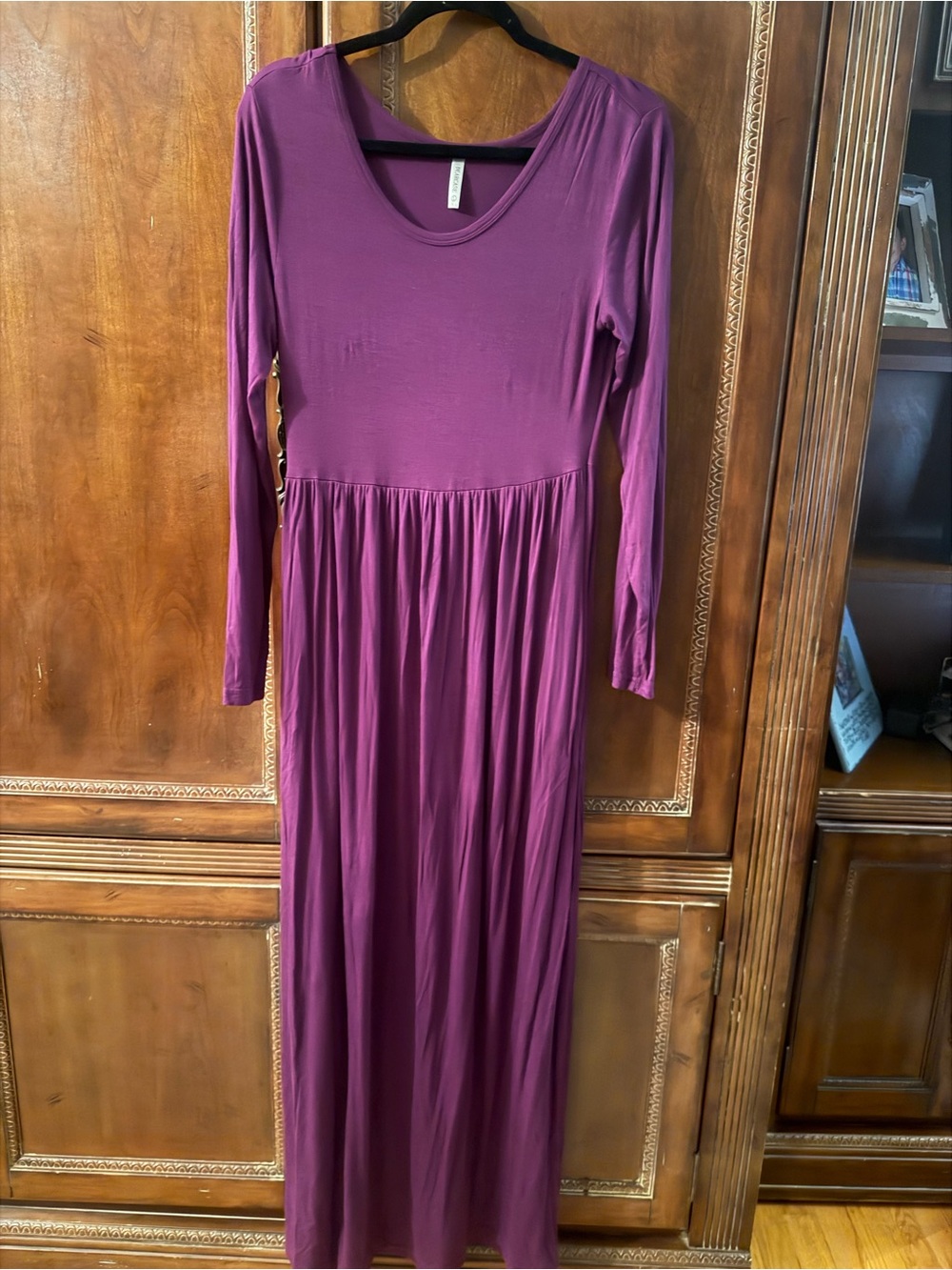 Women’s Long Sleeve Maxi Dress in Plum